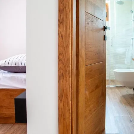 Vila Zen Garden With Heated Pool