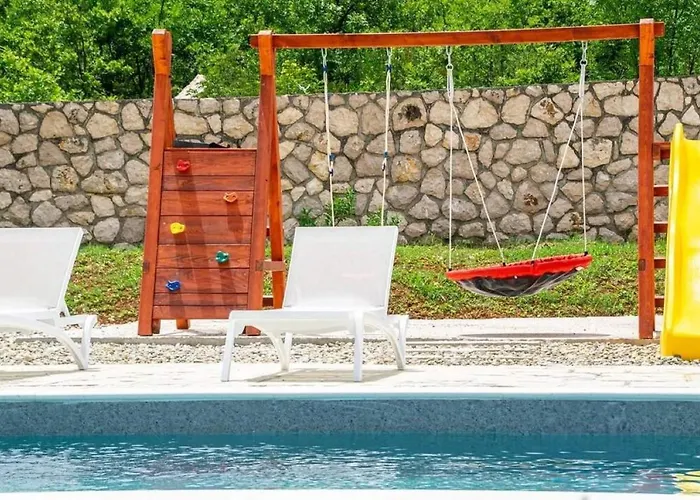 Zen Garden With Heated Pool Villa *