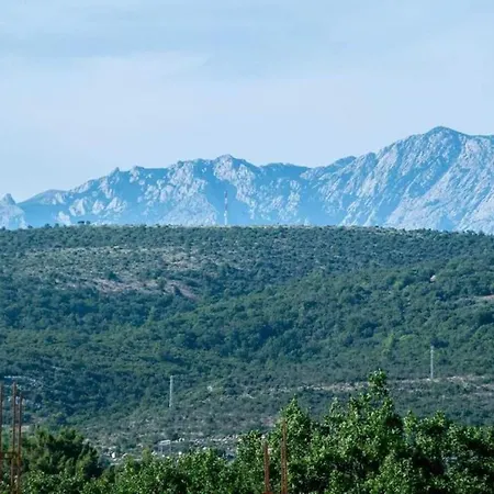 Zen Garden With Heated Pool Вилла