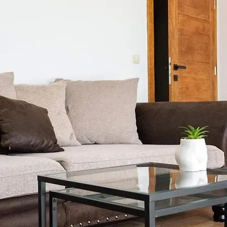 빌라 Zen Garden With Heated Pool