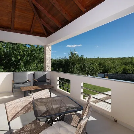Zen Garden With Heated Pool Villa