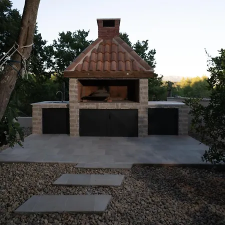 Zen Garden With Heated Pool Villa Posedarje