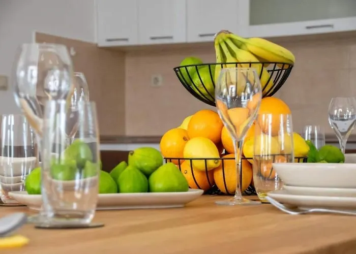 Вилла Zen Garden With Heated Pool Поседарье