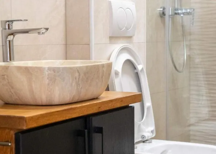 Zen Garden With Heated Pool Поседарье