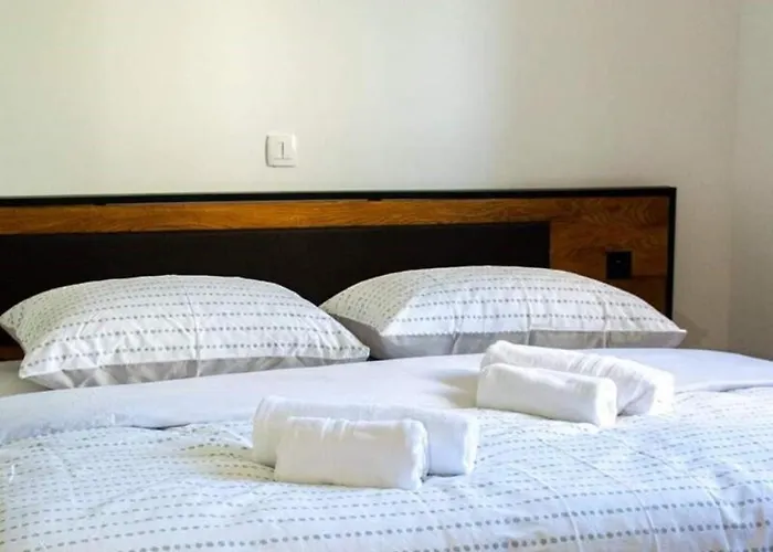 Zen Garden With Heated Pool Вилла Поседарье